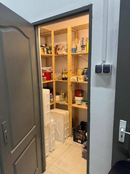 DE VANZARE AFACERE RESTAURANT , CU LOCATIEINCHIRIATA IN SEBASTIAN PROSPER MALL - 17