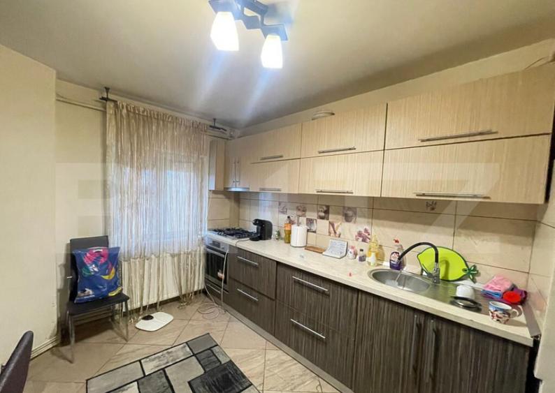 Apartament 3 camere decomandat,70mp, zona Mc Donald's - 12