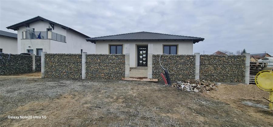 Casa noua Parter, 10 min. de Podgoria, loc. Zimand Cuz - 2