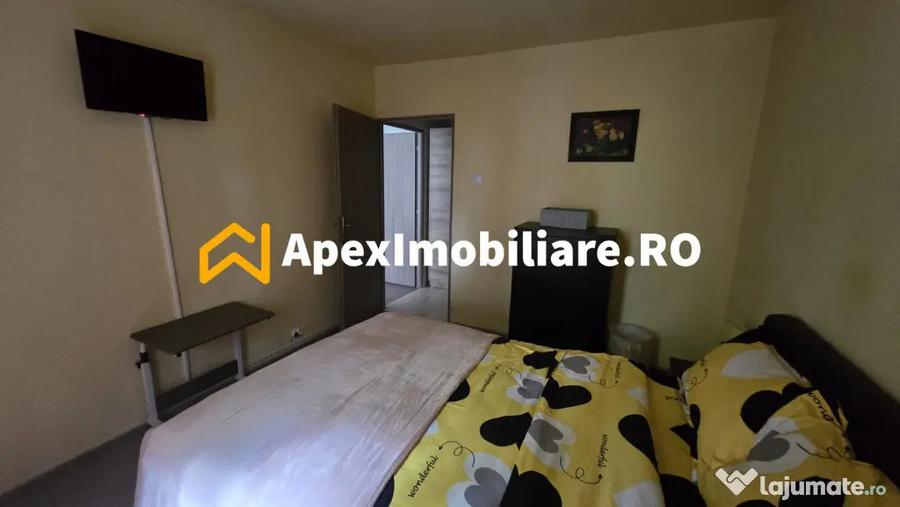 Apartament cu 2 camere decomandat în Drumul Taberei