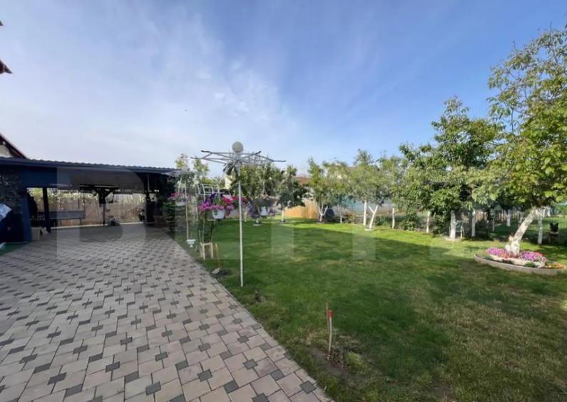 Casa, de vanzare, cu 4 dormitoare + garsoniera, 266 mp util - 14