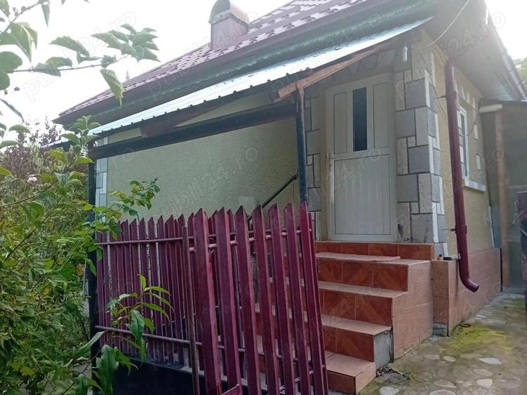 Casa cocheta ?i teren generos de 900 mp in Bezdead (Tunari) Lini?te ?i confort - 5