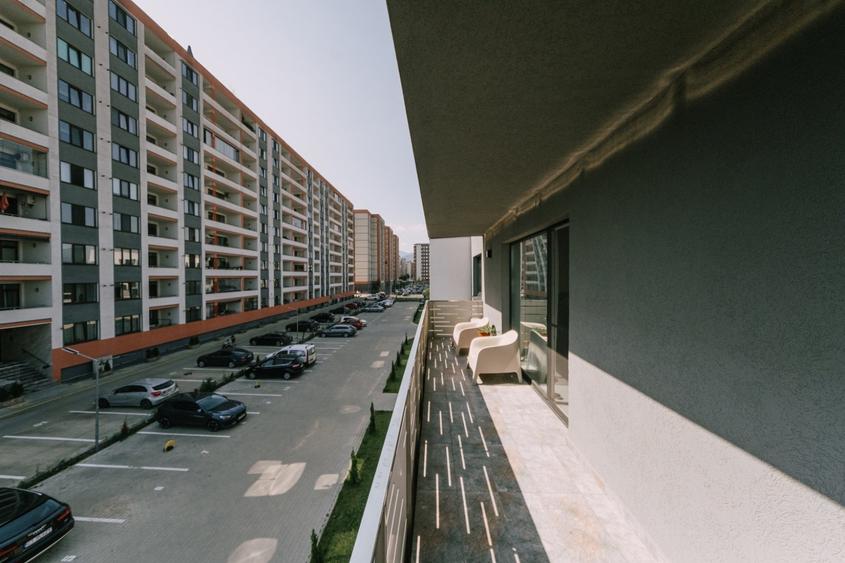 De vânzare un apartament  cu 3 camere în Brasov , zona Tractorul - 23