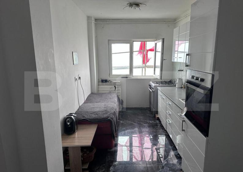 Apartament 3 camere | Zona 1 Decembrie 1918 - 9