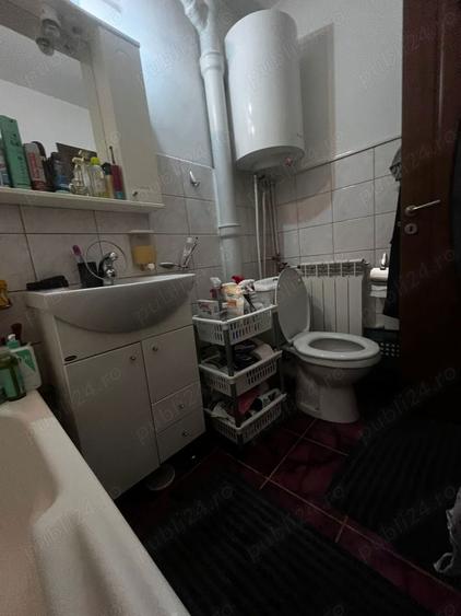 Vand apartament cu doua camere decomandat si complet mobilat - 4