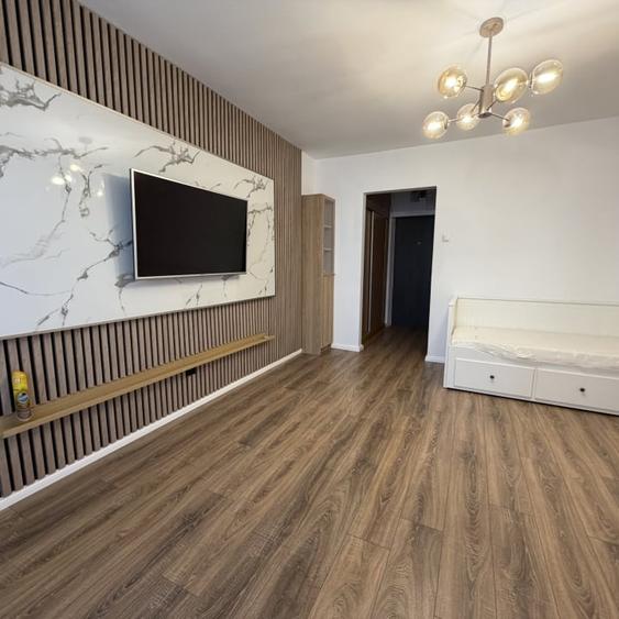 Garsoniera | Complet Renovata| Gata de mutare| Lujerului| Metrou 2 min - 3