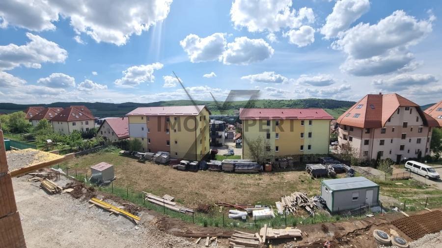 Apartament 3 camere, doua bai, orientare Sud , Baciu Regal - 8