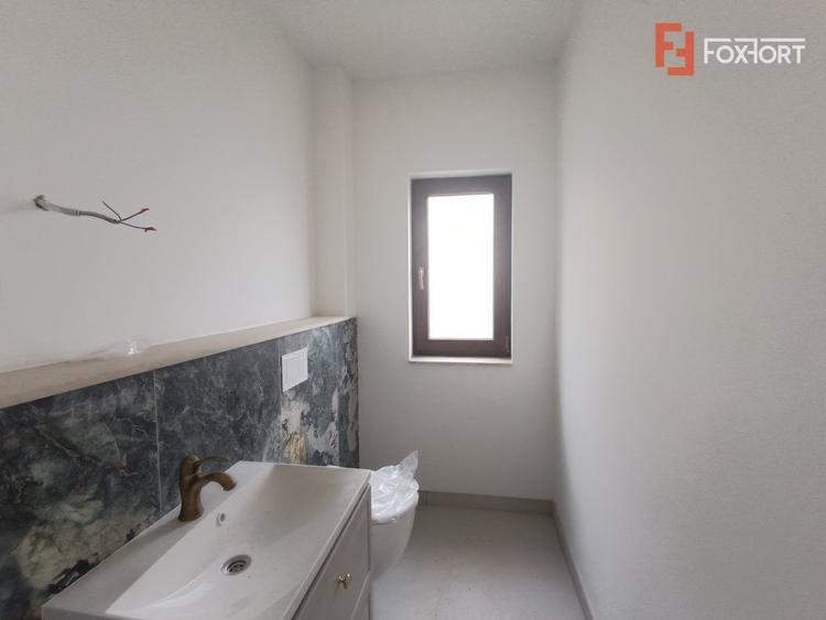 Casa individuala cu 4 camere de vanzare in Mosnita Noua - 9