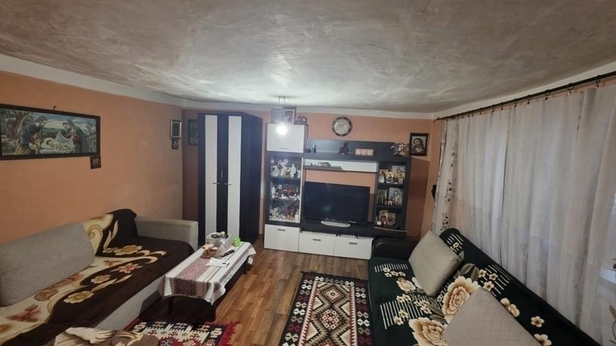 Casa de vanzare zona Sararie Copou - 5