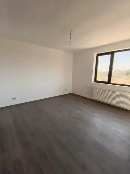 Vila Noua De Vanzare 4 Camere Afumati | Curte 300 MP - 6