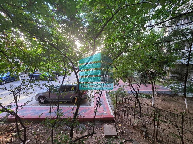 Apartament 3 Camere, Centrală Proprie, Mihai Bravu-Dristor,5 min Metrou - 10