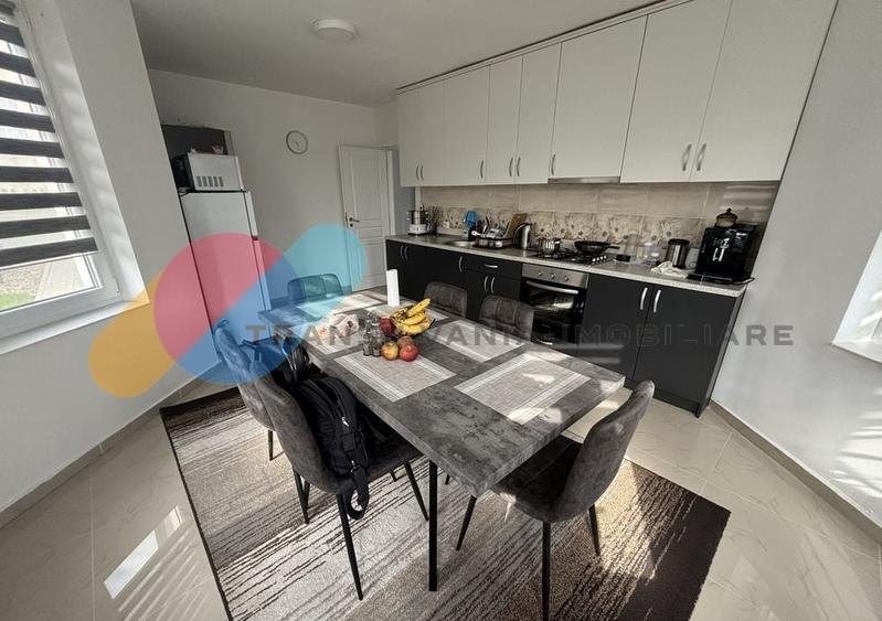 Casă finisata si mobilata, teren 500 mp-Campenesti - 2