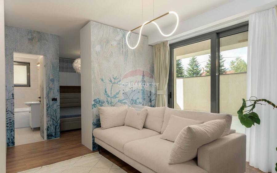 Apartament 2 camere tip studio cu terasa generoasa 50 m... Apartament 2 camere tip studio cu terasa generoasa 50 m...