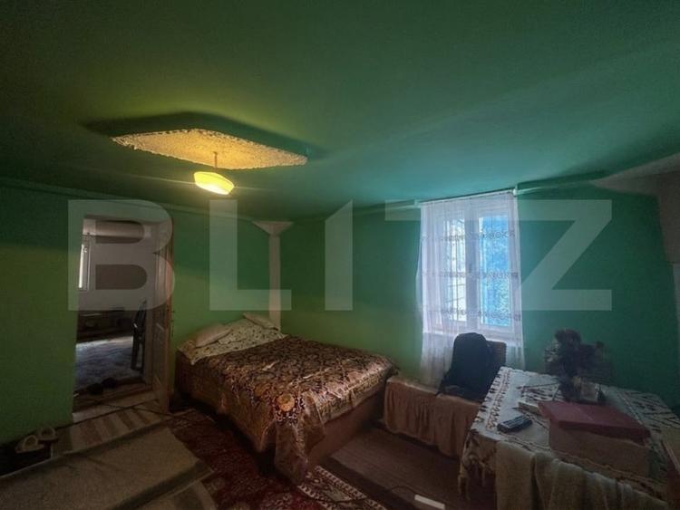Casă individuală cu 4 camere cu Teren 21369 Mp în Boiu