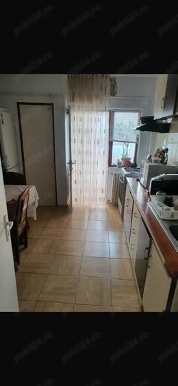 Vand 3 apartamente Dragasani - 2