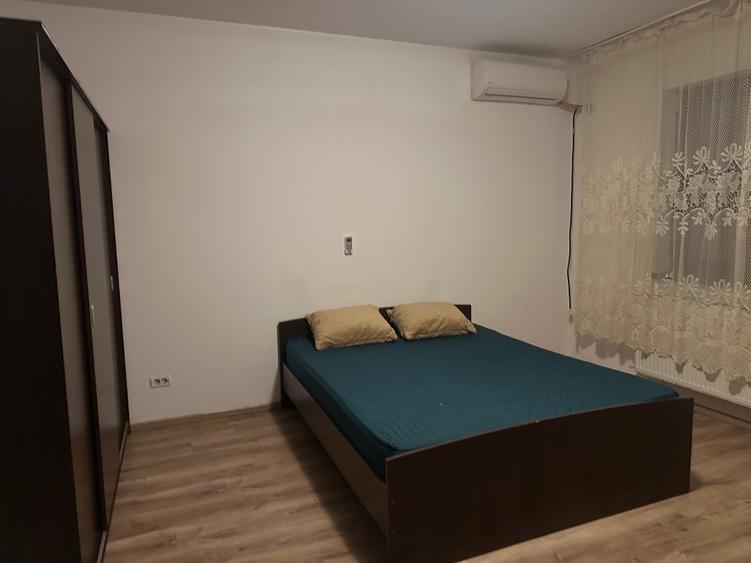 Inchiriere casa 3 camere P + 1 + M tip insiruita Prelungirea Ghencea, Cartierul  - 8