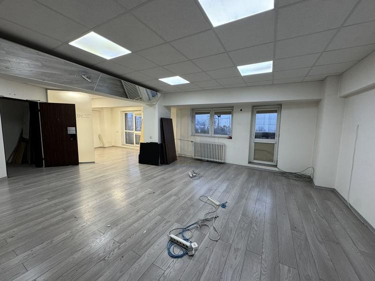 Spatiu de birouri de inchiriat in zona *Piata Unirii* - 1