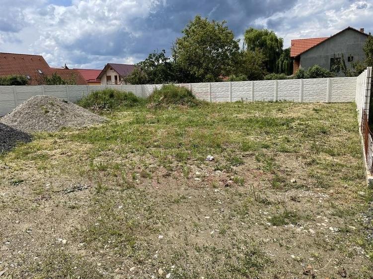 TEREN INTRAVILAN DE VÂNZARE 545 MP \ CARANSEBEȘ \ZONA RACOVIȚEI - 2