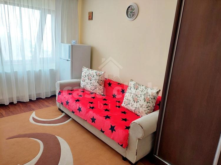 1 cameră Micro 21, mobilată, AC, centrală, accesibil - 1