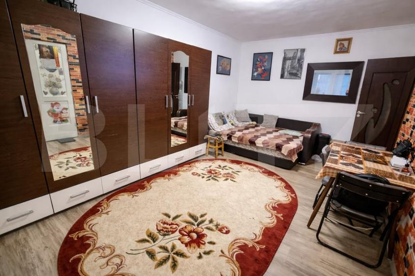 Apartament de 1 camera, 39mp, semidecomandat, zona Tatarasi - 1
