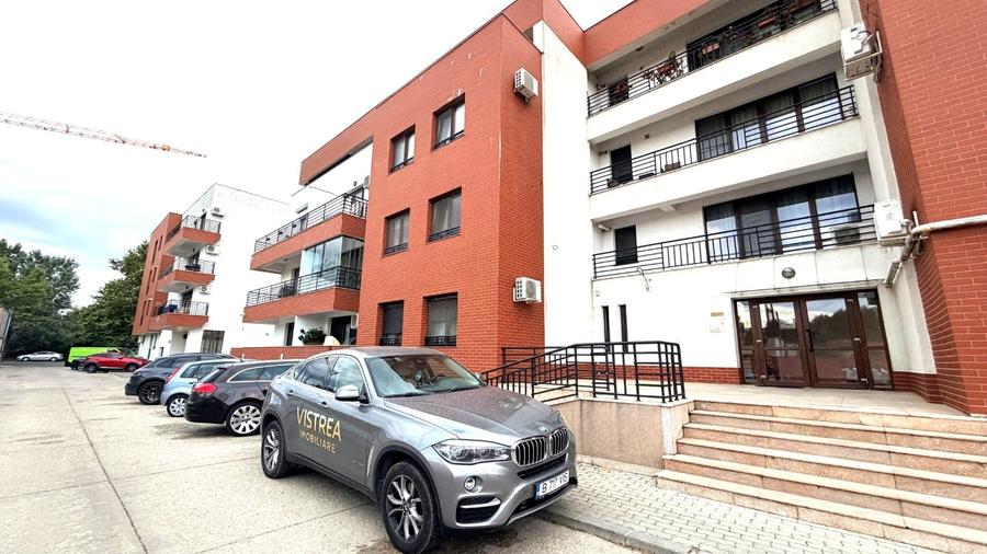 Apartament cu 3 camere decomandat, mobilat în Sisești