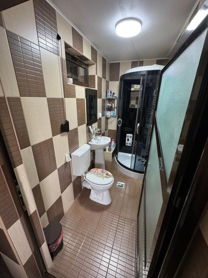 Vanzare 2 case si anexe, Urlati - 7