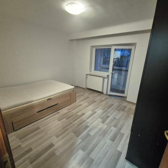 Unirii Zepter adiacent- birou - 10