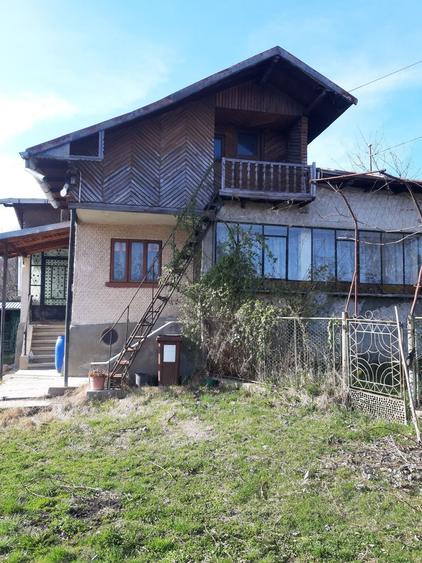 Casa +teren de vanzare - 2