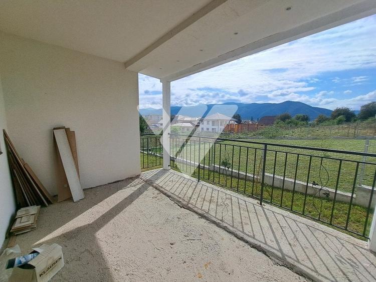 Casa ideala in Cisnadie: spatiu confort si liniste Grabiti-va acum! - 16