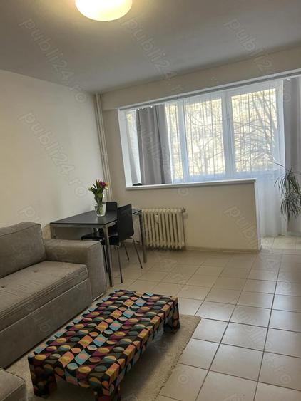 Proprietar inchiriez ap.2 cam decomandat,et.2 4,Afi Palace Cotroceni(s6) 440E neg. - 3