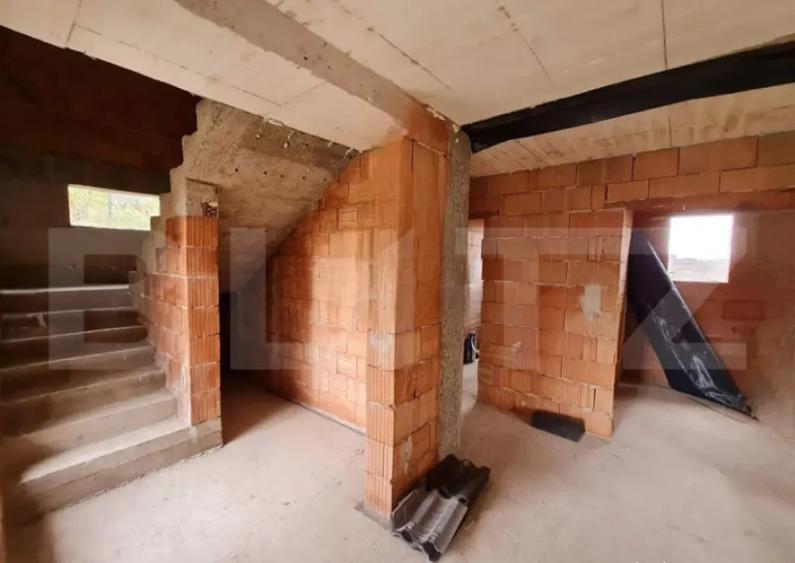 Casa individuala cu 3 dormitoare,151 mp utili,386 mp teren,V - 1