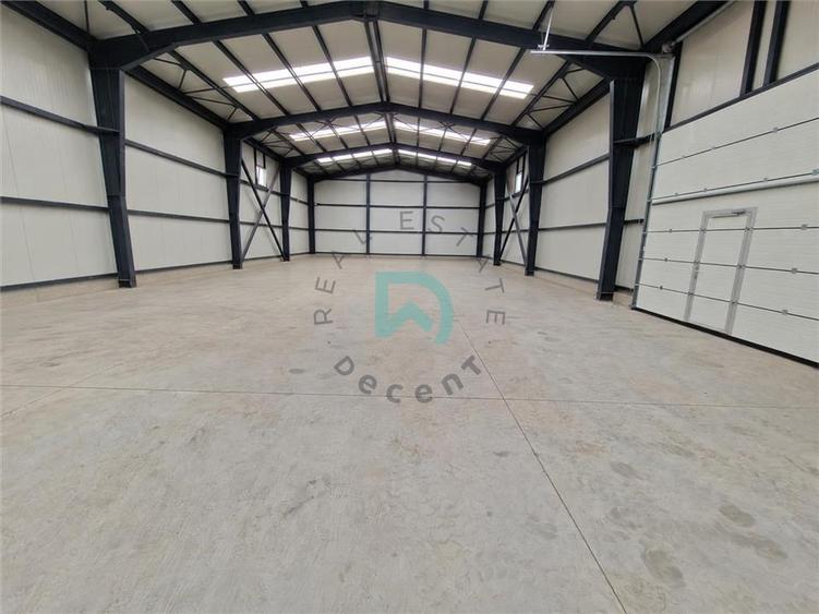 Spațiu industrial, de 595 mp, în Periferie