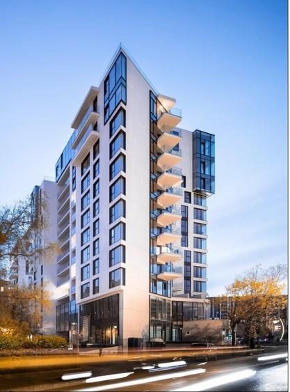 Apartament cu 4 camere decomandat în Herăstrău