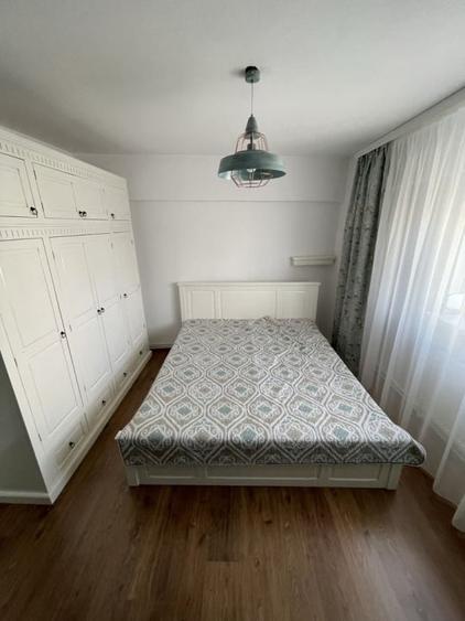 Apartament 2 camere La Cheie, Dorobantilor, etaj 3 in bloc cu lift. - 4