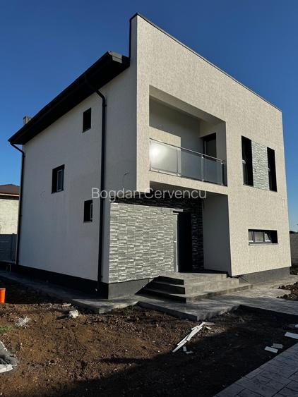 Casa individuala P+1E cu 4 dormitoare si teren 468 mp – Berceni Casa individuala P+1E cu 4 dormitoare si teren 468 mp – Berceni