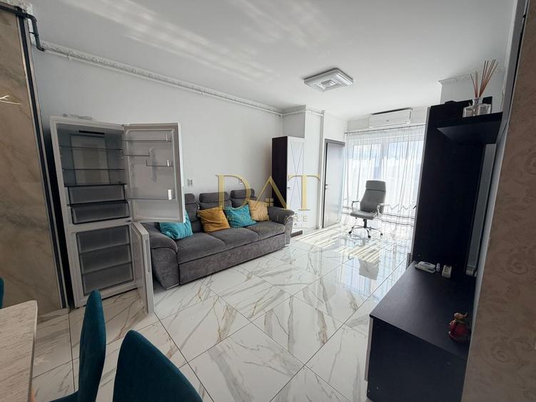 Apartament cu 3 camere semidecomandat, mobilat în Bună Ziua