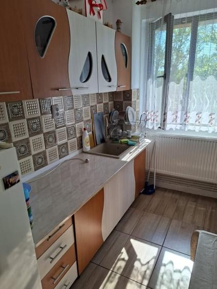 Apartament cu trei camere-Bals - 9