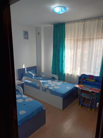Apartament 3 camere, 2 bai si balcon - 1