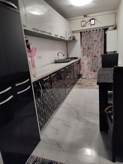 Vand apartament cu 3 camere mobilat - 5