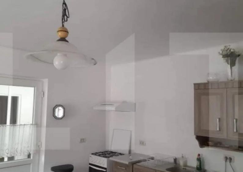 Blitz va ofera spre vanzare casa cu 3 camere in Curtici - 9