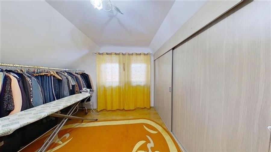 TUR 3D! Refugiu rafinat in Schei, Casa cu 3 camere amenajata cu stil, Brasov - 20