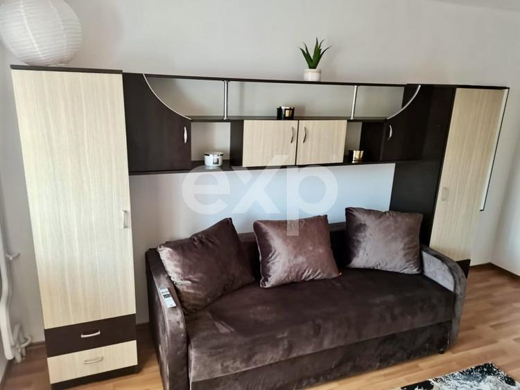 Garsonieră de închiriat – Zona Griviței, Brașov | 360 €/lună - 3