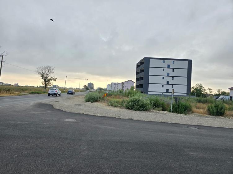 Teren de vanzare in Lazu la sos.Cumpenei - 5