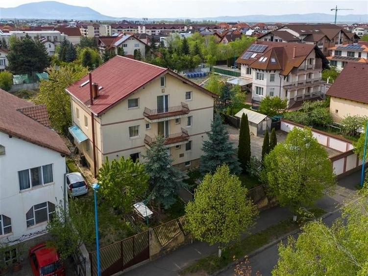 Vanzare Casa zona Tractorul, teren aferent 700 mp - 48