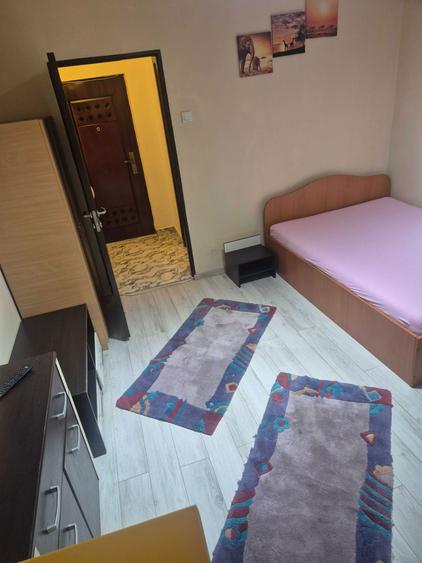 Inchiriez garsoniera - 1