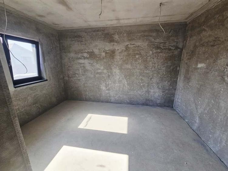 Vilă luminoasă, 4 camere, cu teren generos – Com. Plopu - 41