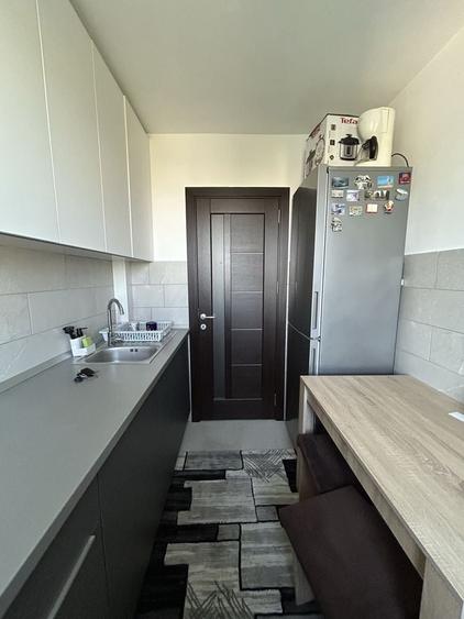 Apartament cu 2 camere semidecomandat în Astra