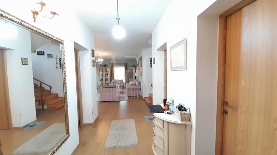 Casa 3 camere de vanzare in Suceagu - 4