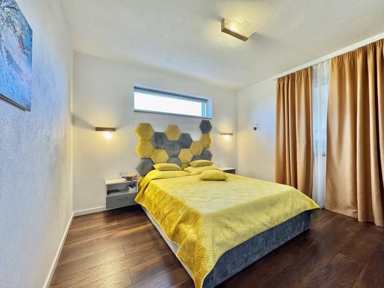 Cas&Ccedil; de Lux - 1084 mp teren - 275 mp utili + Pod + Saun&Ccedil; + Studio Yoga - 13