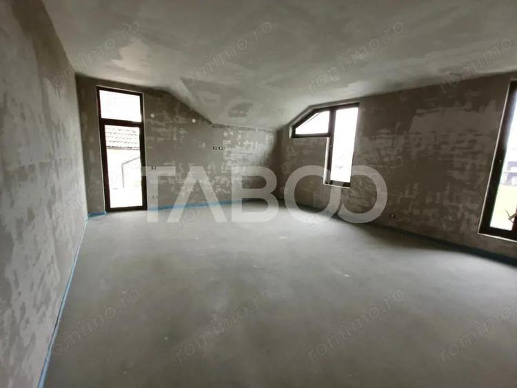 Casa 5 camere 250 mp cu incalzire in pardosea zona Tineretului Sibiu - 12